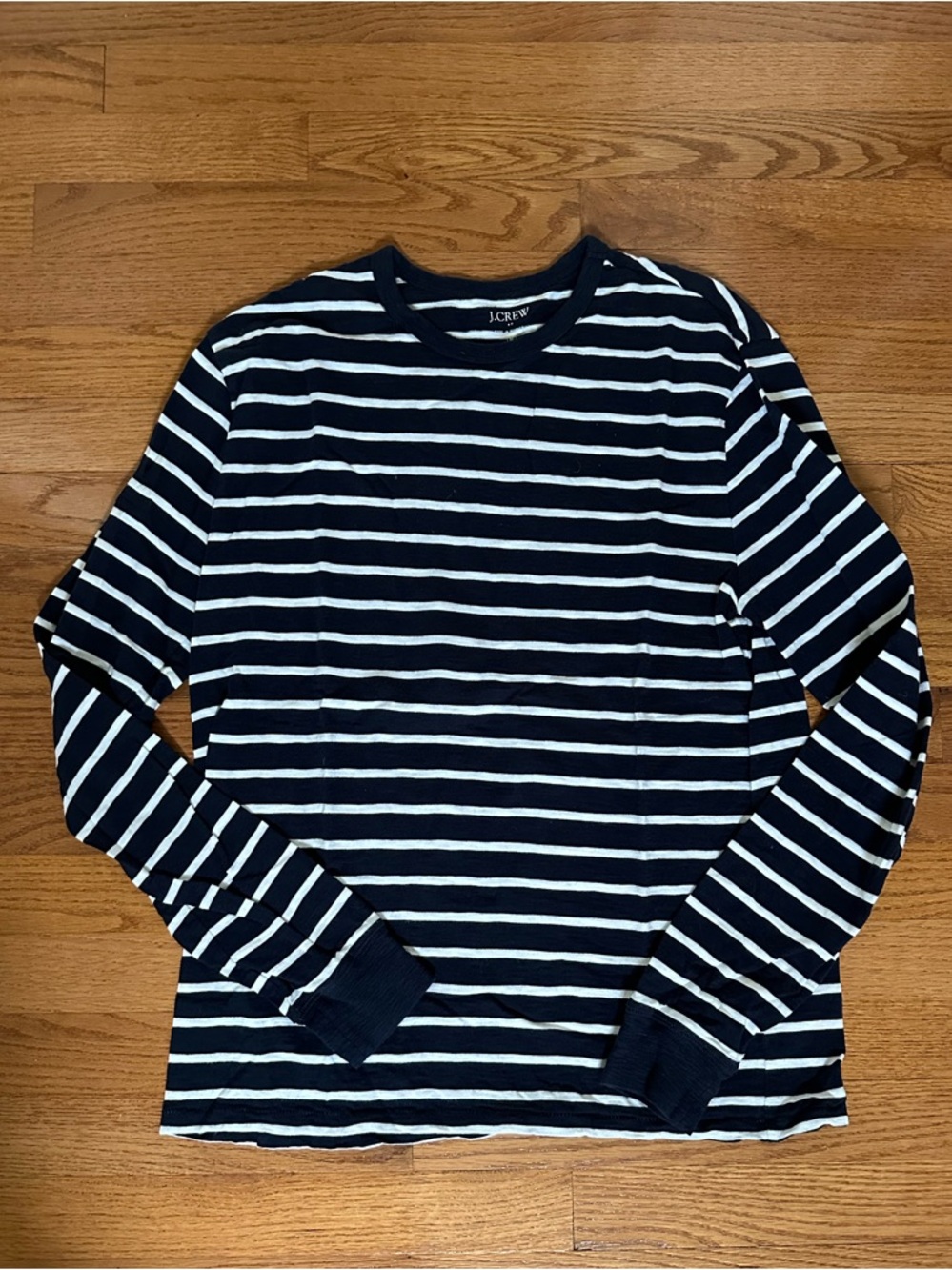 EUC J Crew Long Sleeve Tee